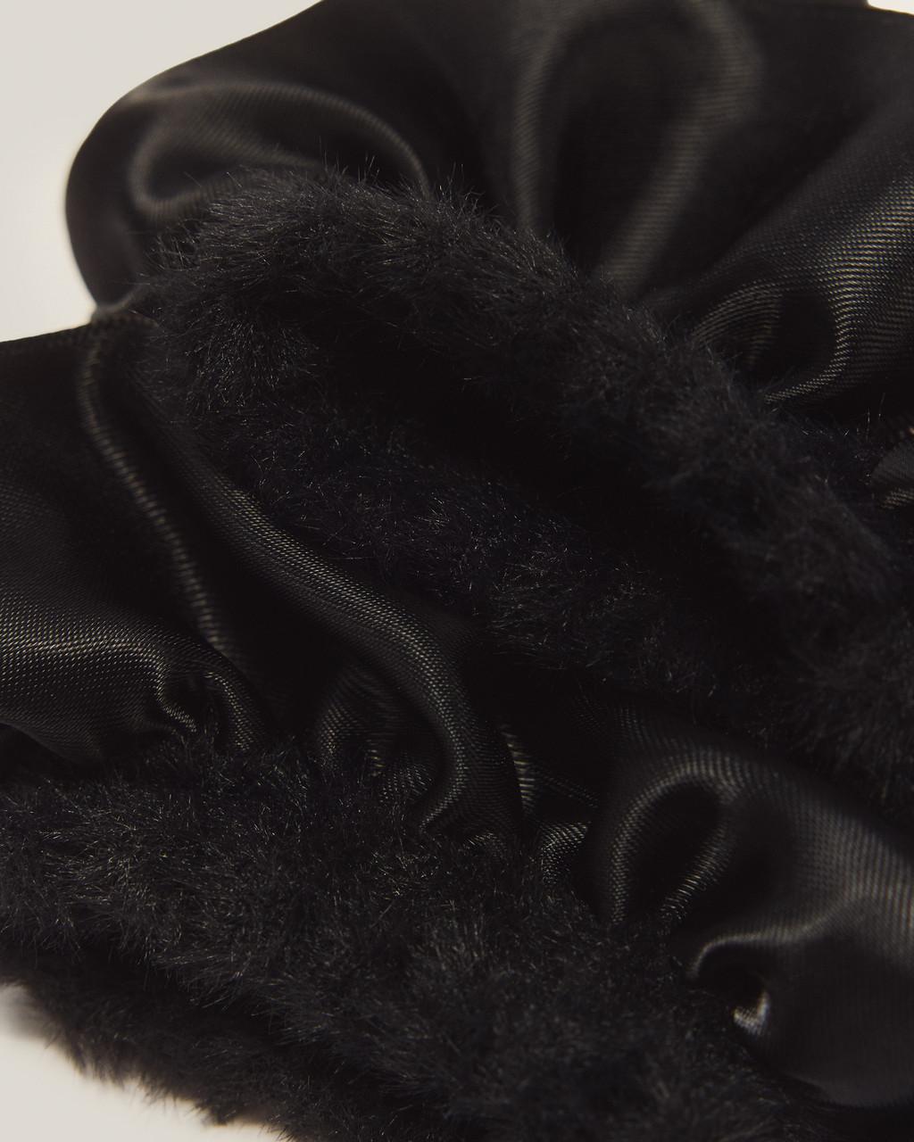 Satin Frill Fluffy Socks - BLACK — Poly - image 4